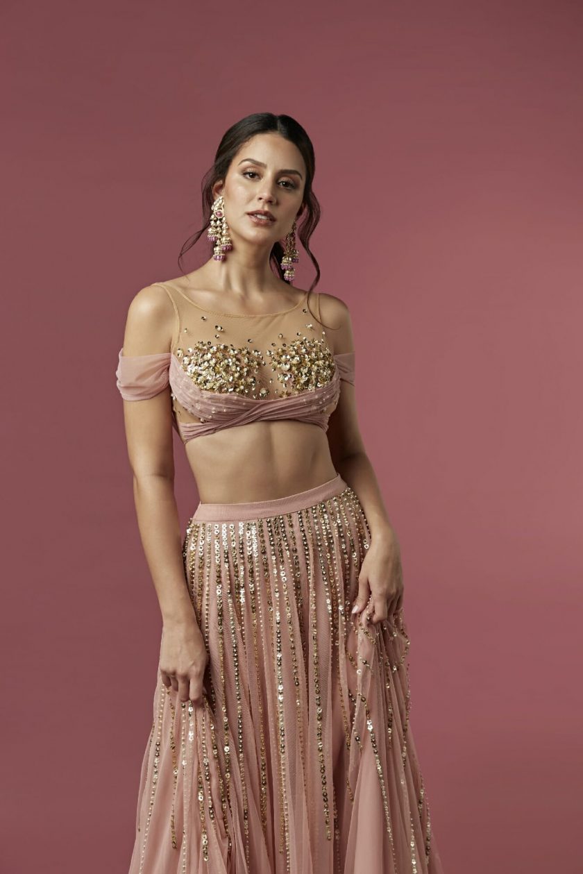 Off shoulder illusion set in dusty pink