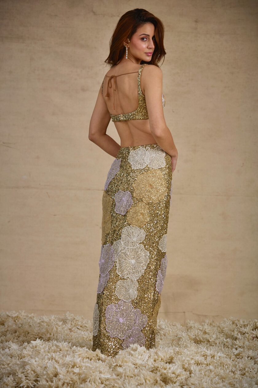 Sparkly Lily Pad set in Champagne - Image 2
