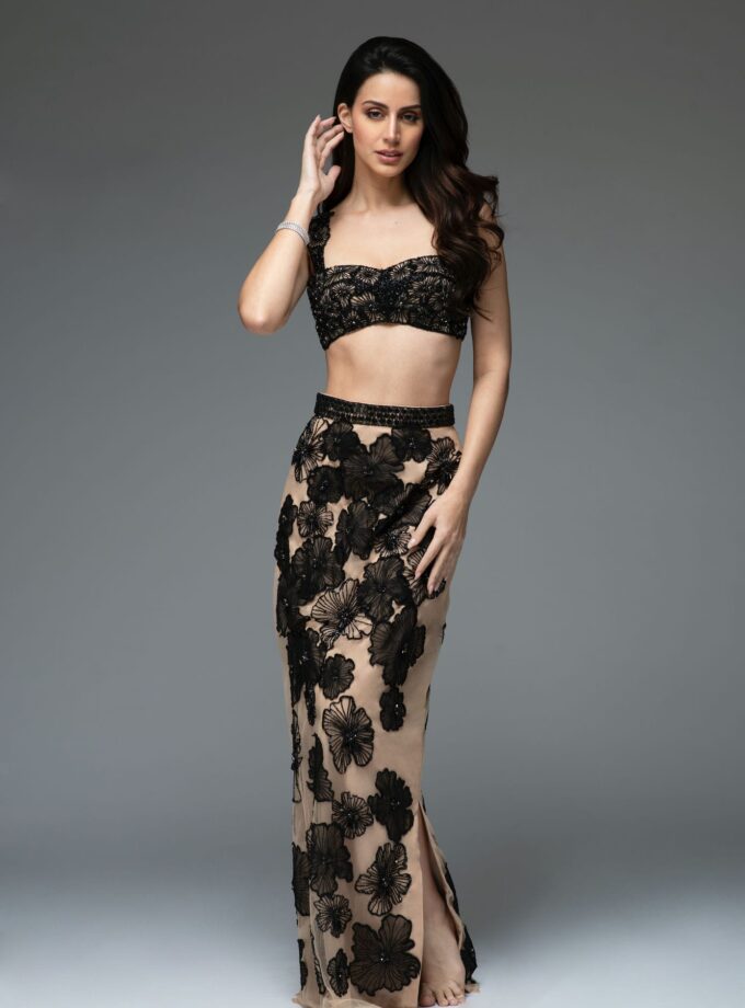 The Black Dahlia Set