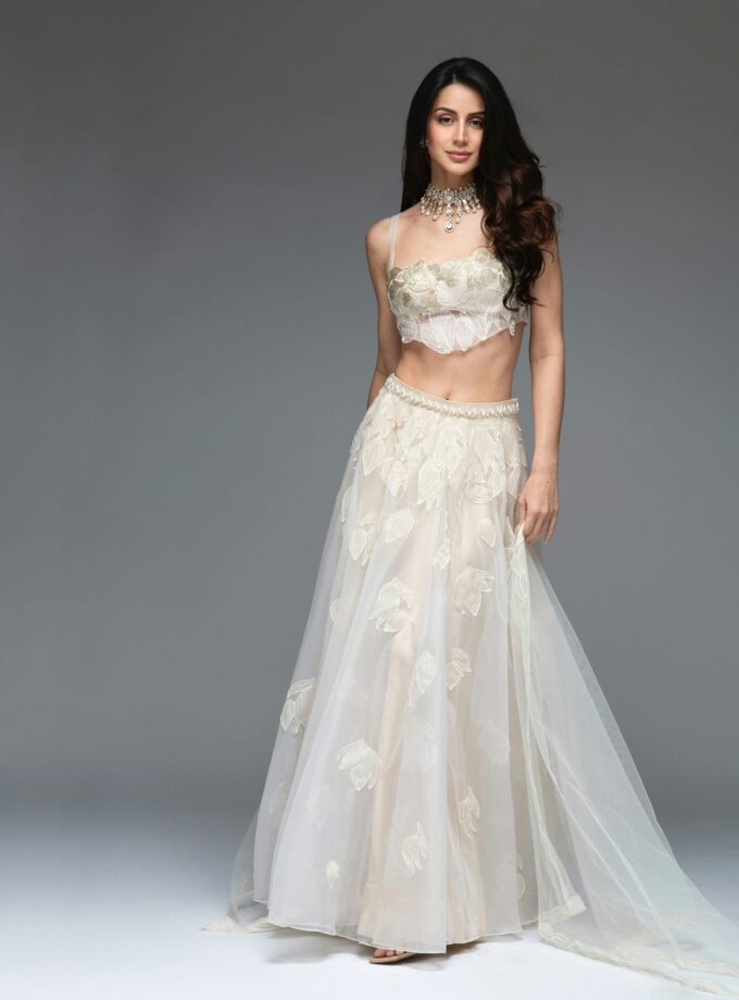 The White Magnolia Set