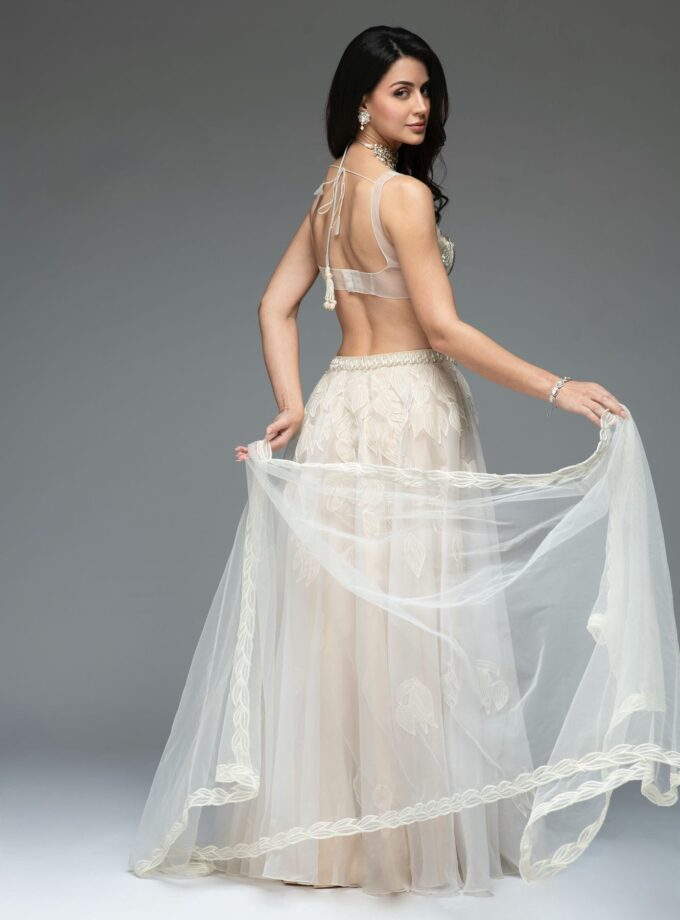 The White Magnolia Set