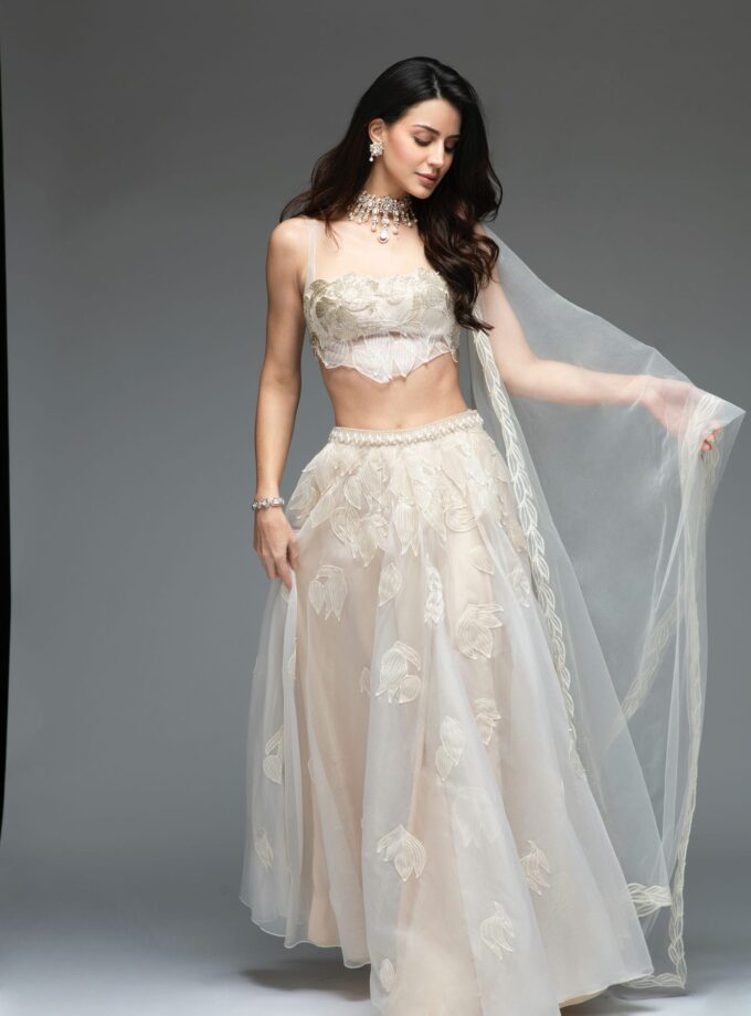 The White Magnolia Set