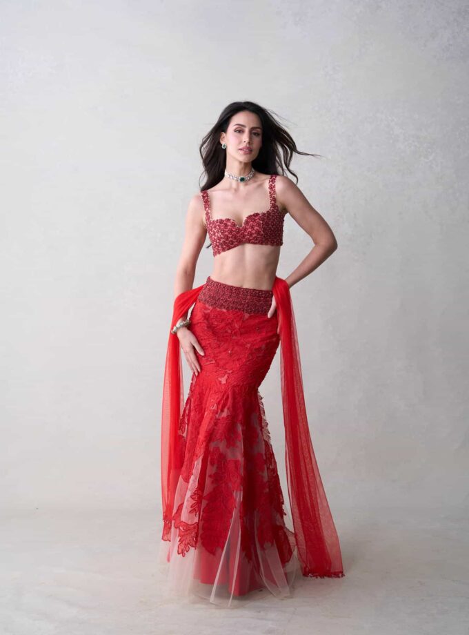 The Red Zinnia Set
